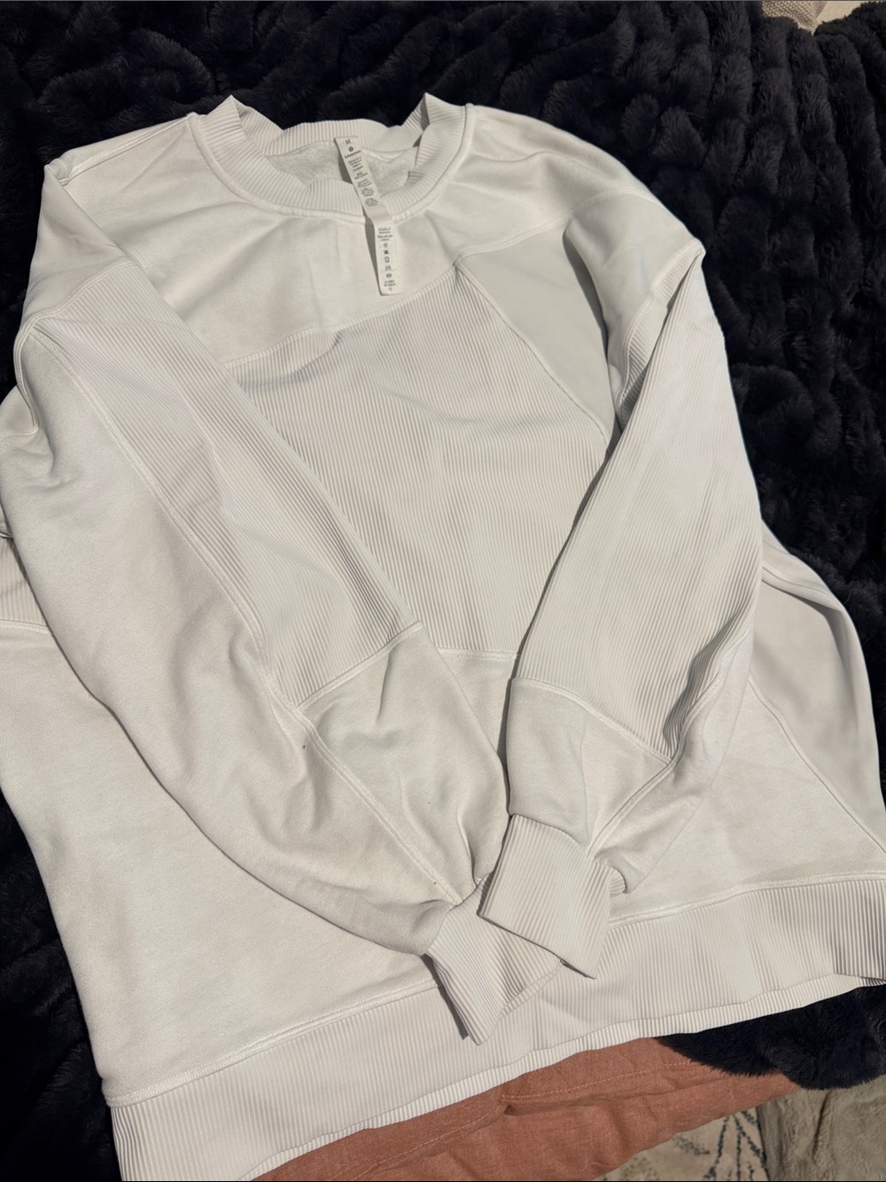LULULEMON Crewneck sweatshirt
